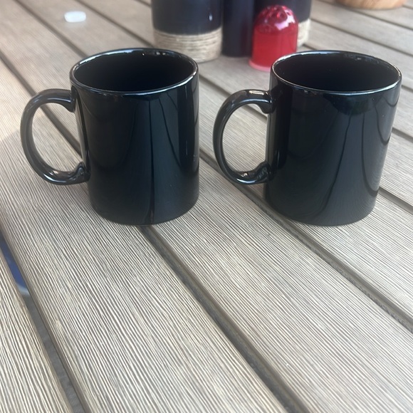 Two Mickey Mouse mugs - Picture 4 of 5